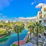 Lawhill Luxury Apartments - V & A Waterfront